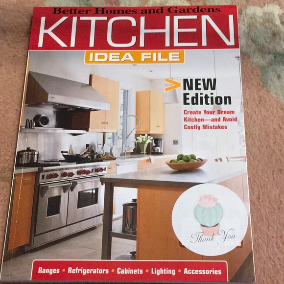 Kitchen deco books. House Beautiful, Better Homes and Gardens, Popular Mechanics - Picture 5 of 5